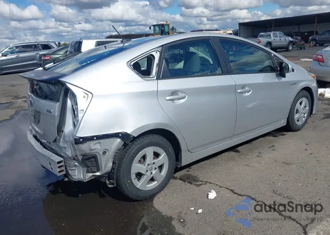 2011 Toyota Prius Three from USA, damaged, VIN JTDKN3DU0B5301253